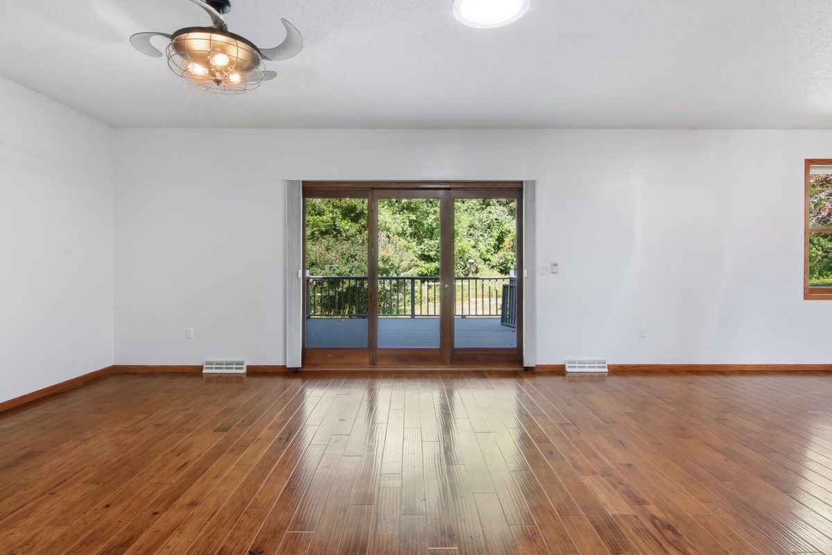 51152 Oak Ridge Road, Osseo WI 54758 - Residential house for sale - MLS #1604427 - image10