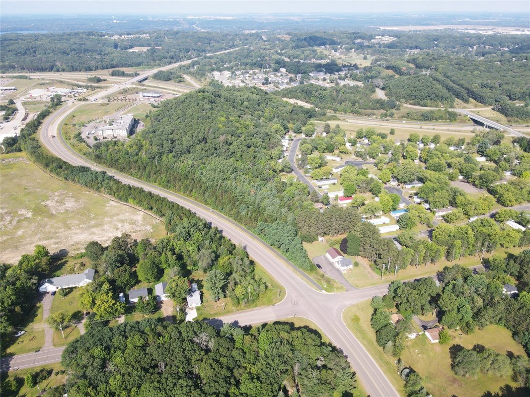 1812 Peterson Avenue, Eau Claire WI 54703 - Residential house for sale - MLS #1604552 - image25