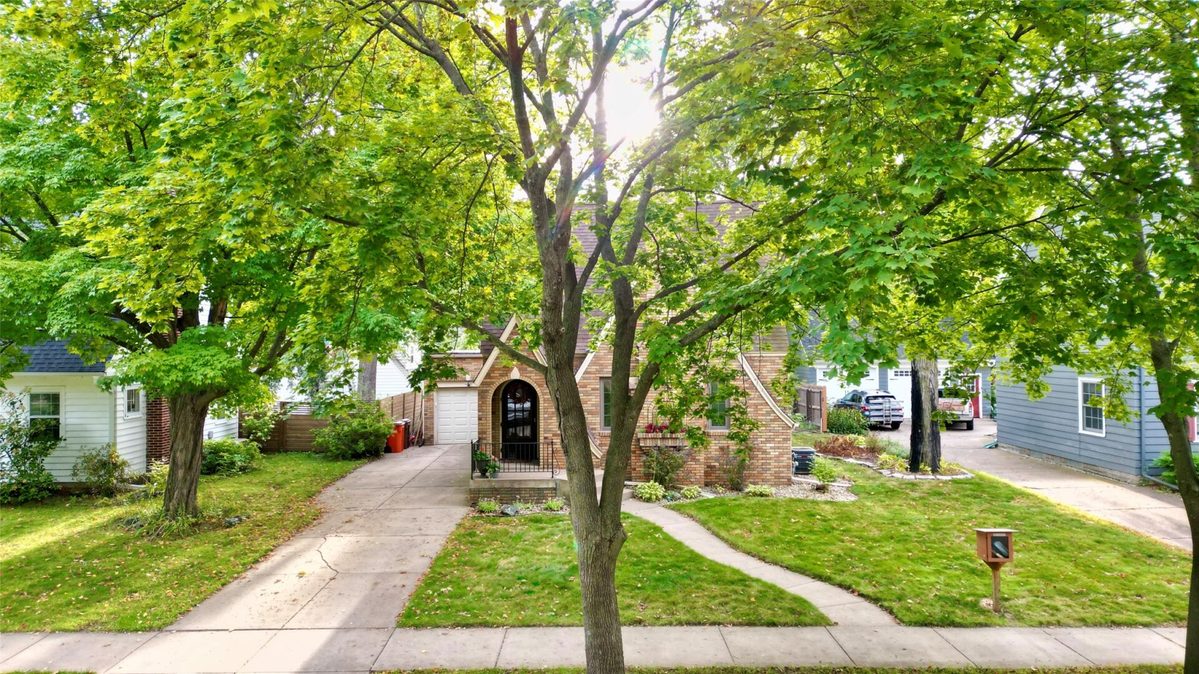 1627 Rust Street, Eau Claire WI 54701 - Residential house for sale - MLS #1605468 - image3