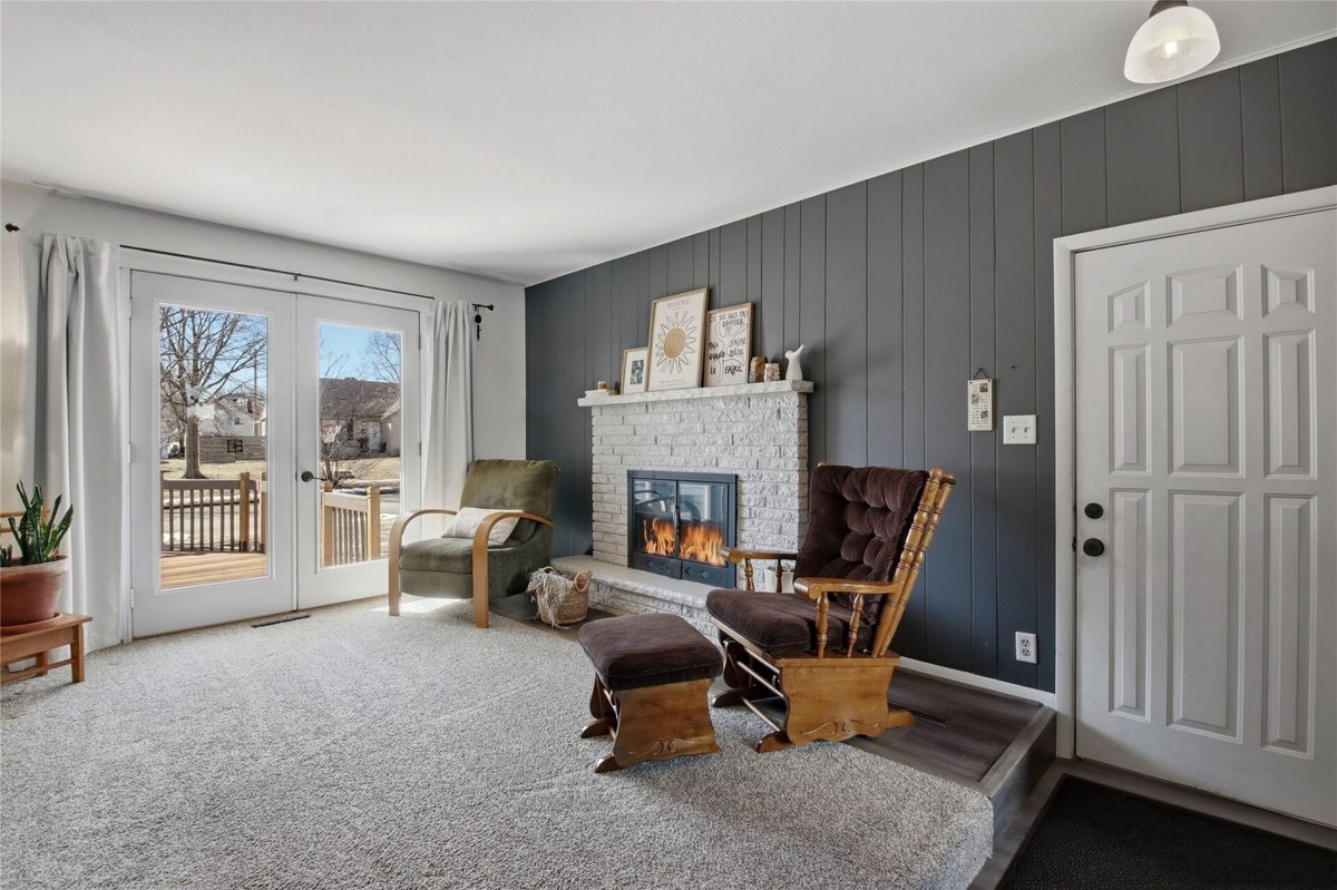 822 Lee Street, Eau Claire, WI — photo 10