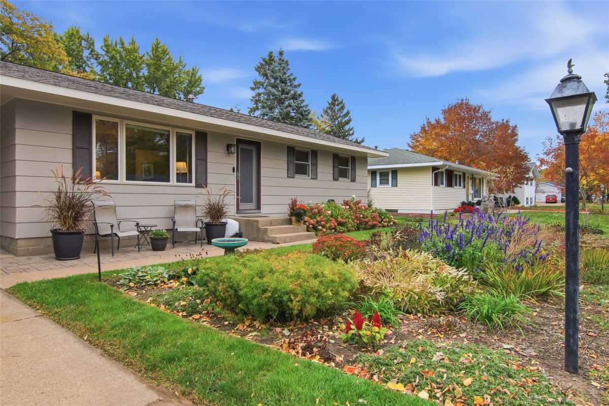 2910 Terry Lane, Eau Claire WI 54703 - Residential house for sale - MLS #1606260 - image3