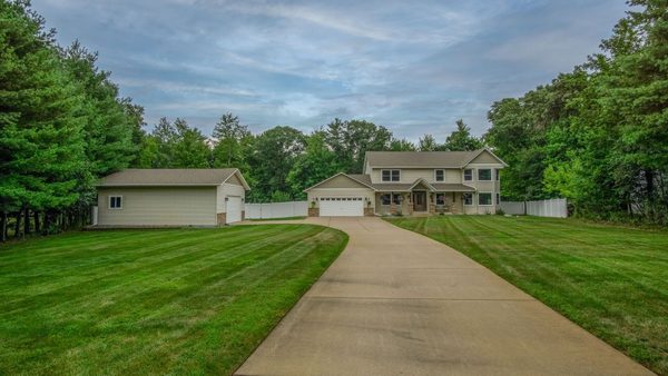7736 Beulah Lane Eau Claire WI 54701