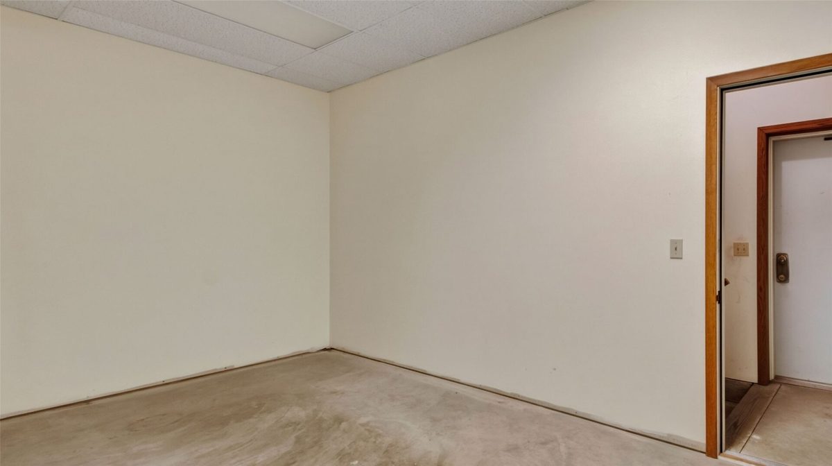 1210 Mansfield Street, Chippewa Falls WI 54729 - CommercialSale house for sale - MLS #1604227 - image16
