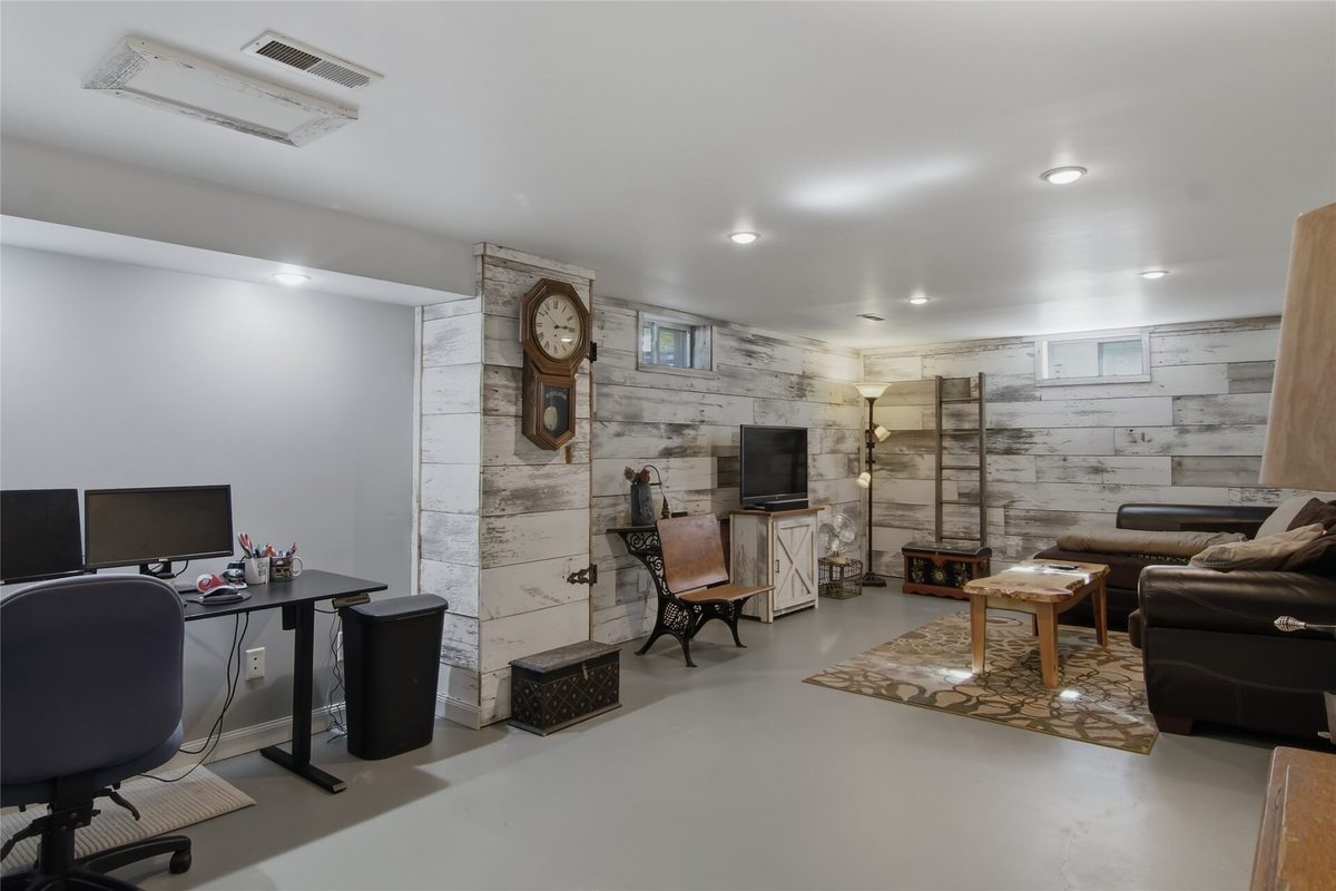 315 Baldwin Street, Augusta, WI
