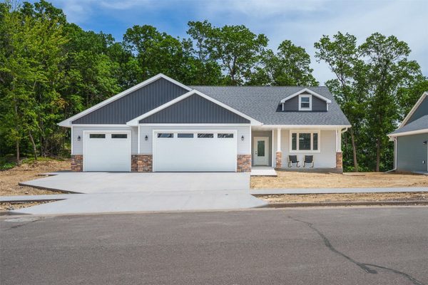 1197 Craven Court Eau Claire WI 54703