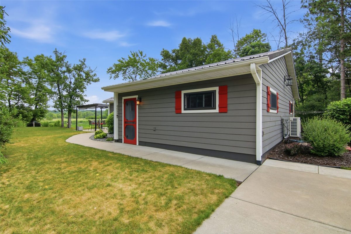 E6699 841st Avenue, Colfax, WI