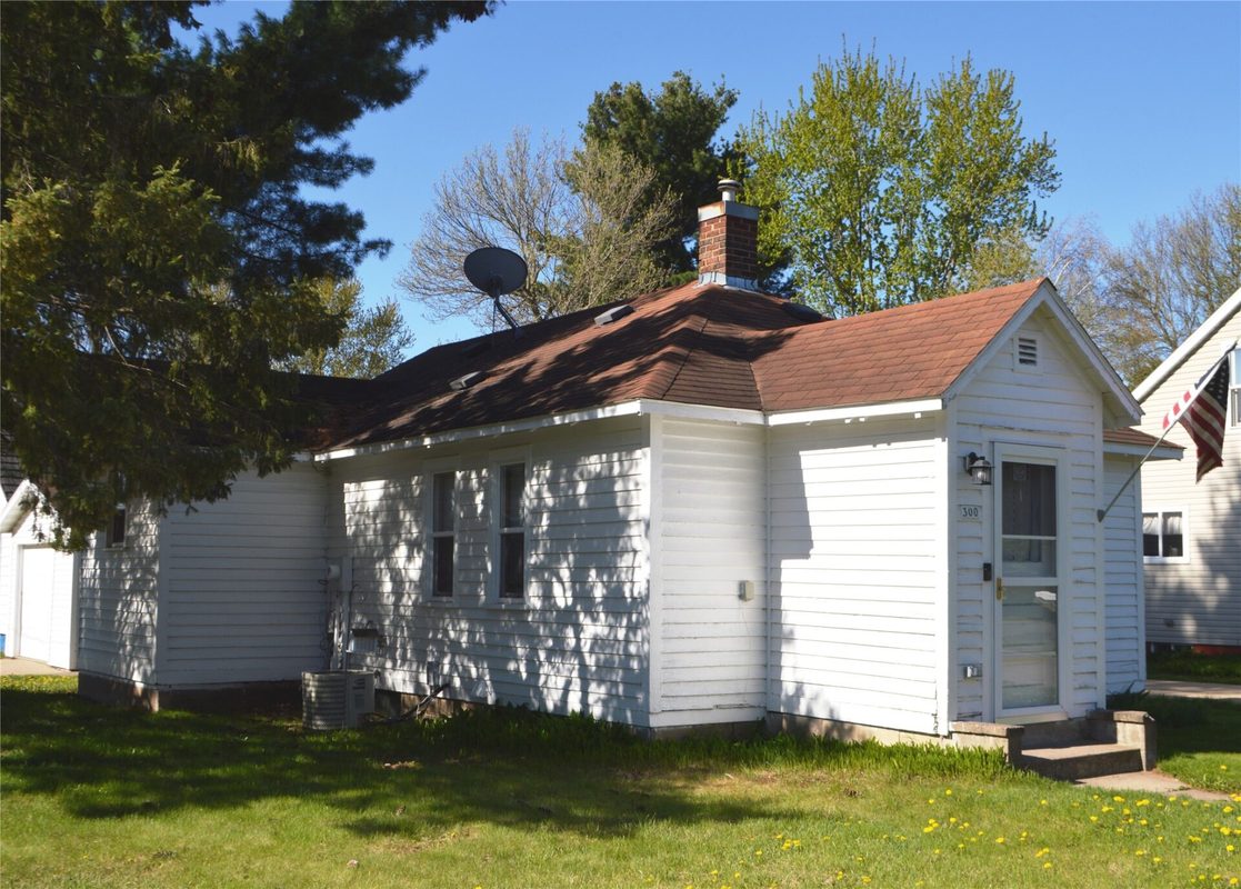 300 Wisconsin Avenue, Cameron WI 54822 - Residential house for sale - MLS #1601144 - image4