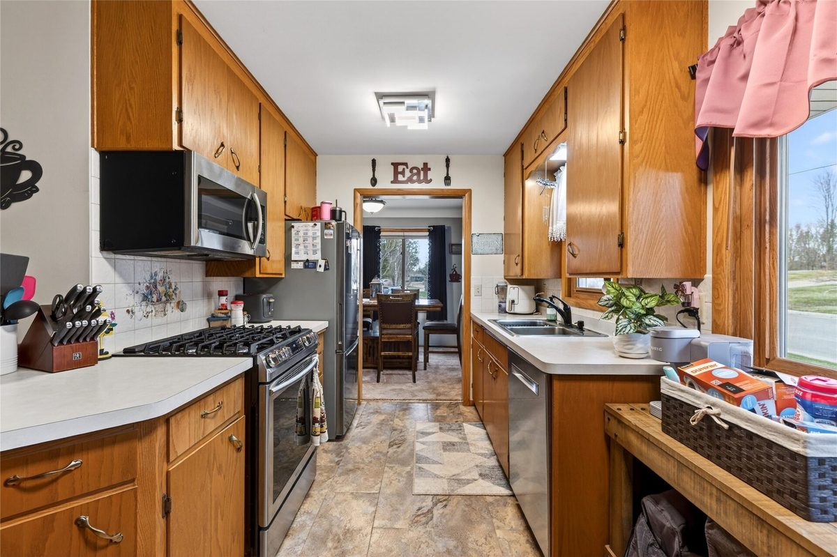1415 Duke Street, Rice Lake, WI — photo 5