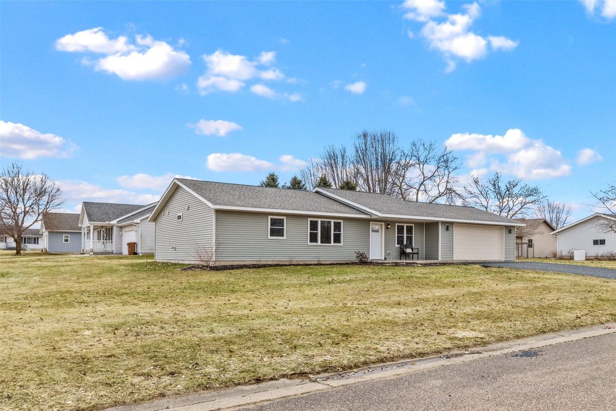 Residential at 2100 26th Avenue, Bloomer, WI 54724 — photo 19