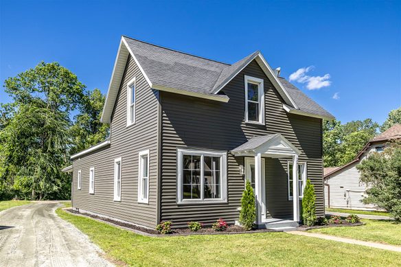 257 Madison Street, Black River Falls WI 54615 - Residential house for sale - MLS #1602237 - image1