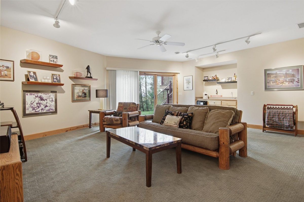 E8200 260th Avenue, Elk Mound WI 54739 - Residential house for sale - MLS #1600905 - image22