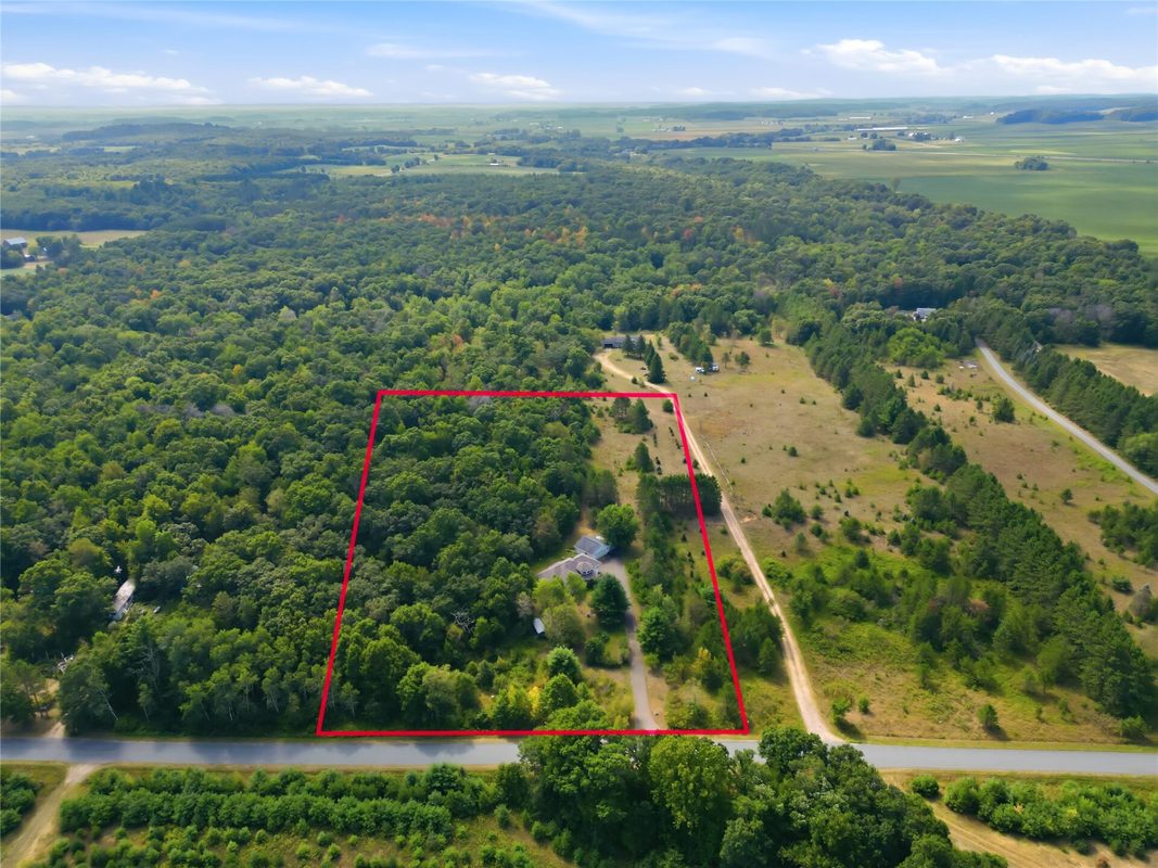 16445 Lincoln Drive, Fall Creek WI 54742 - Residential house for sale - MLS #1604494 - image3