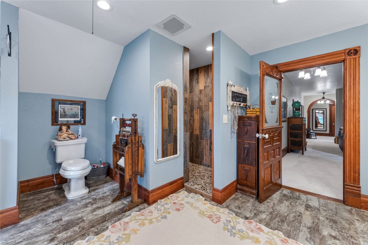 22961 Church Street, Ettrick, WI