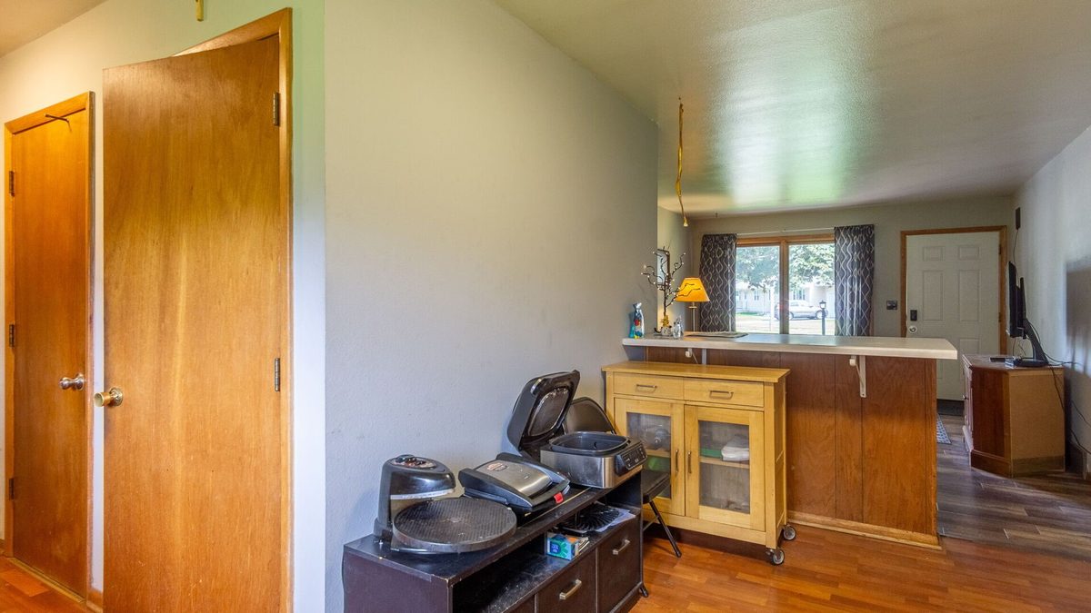 2918-20 Leslie Lane, Eau Claire WI 54703 - ResidentialIncome house for sale - MLS #1601775 - image7