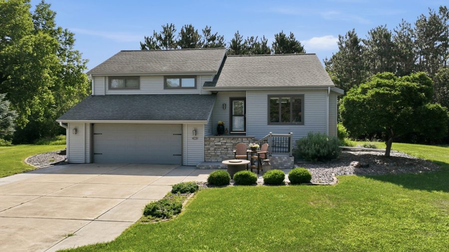 2416 Aurora Circle