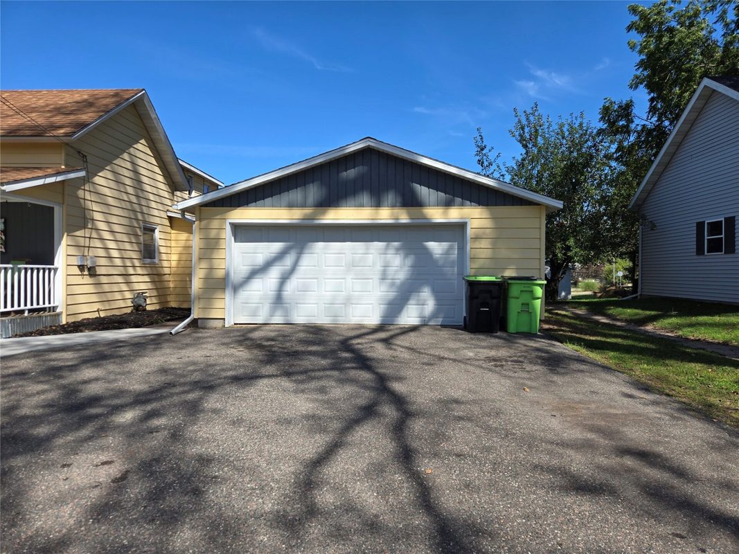 207 15th Street, Neillsville WI 54456 - Residential house for sale - MLS #1605147 - image2