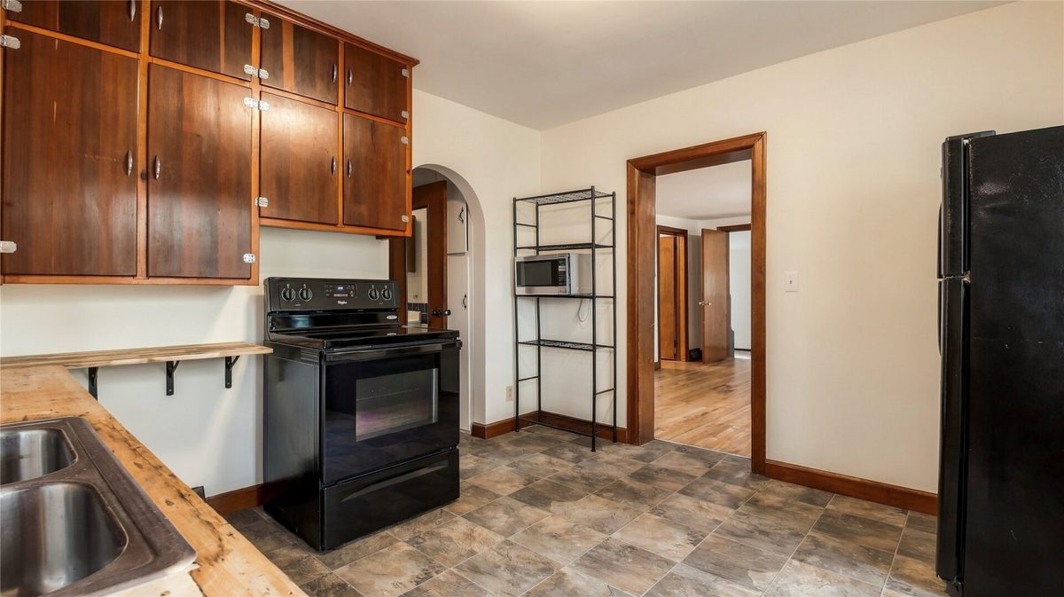 237 10th Avenue, Eau Claire WI 54703 - Residential house for sale - MLS #1605664 - image8