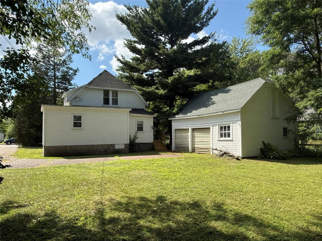 2129 4th Street, Eau Claire WI 54703 - Residential house for sale - MLS #1604045 - image5