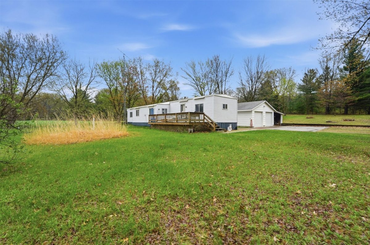 S 8101 South Road Mondovi WI 54755 — photo 2