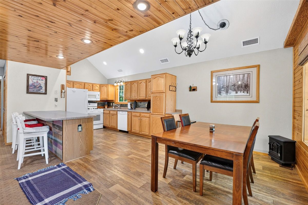 22760 Elbow Lake Road, Siren WI 54872 - Residential house for sale - MLS #1604567 - image17