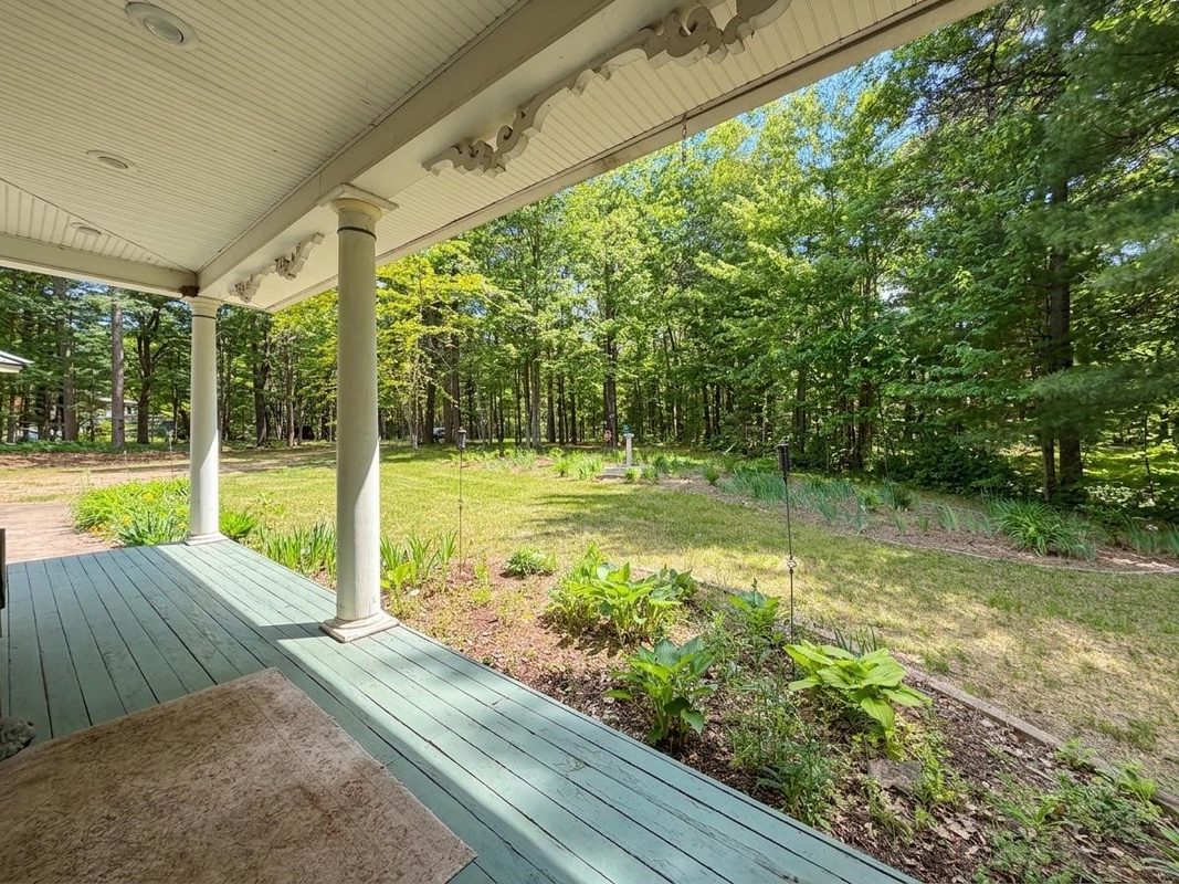 W11546 River Ridge Lane, Bruce, WI
