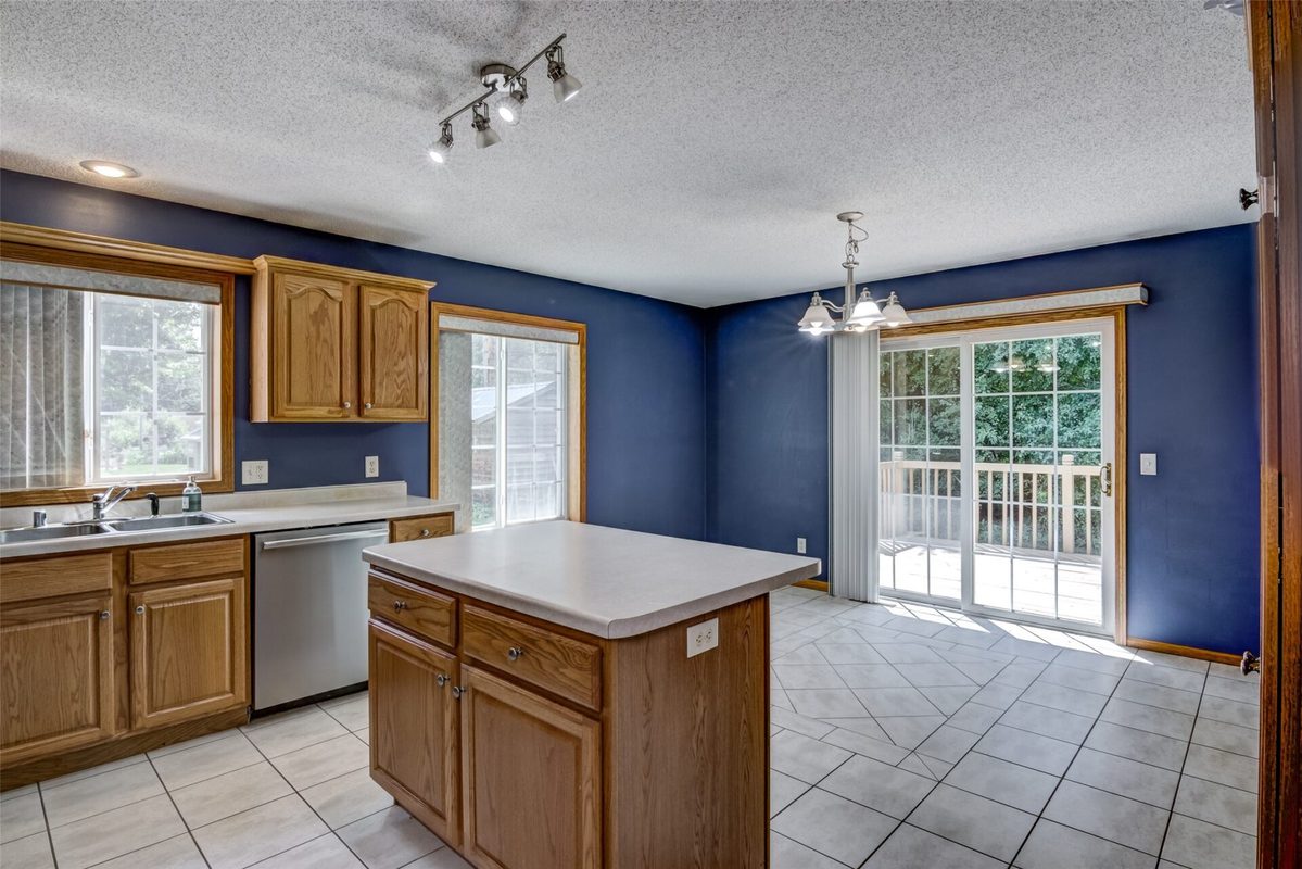 2728 Pine View Road, Eau Claire WI 54703 - Residential house for sale - MLS #1603837 - image9