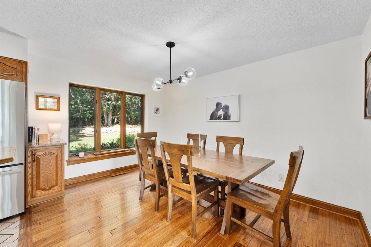 7865 Blue Valley Drive, Eau Claire WI 54703 - Residential house for sale - MLS #1604922 - image12