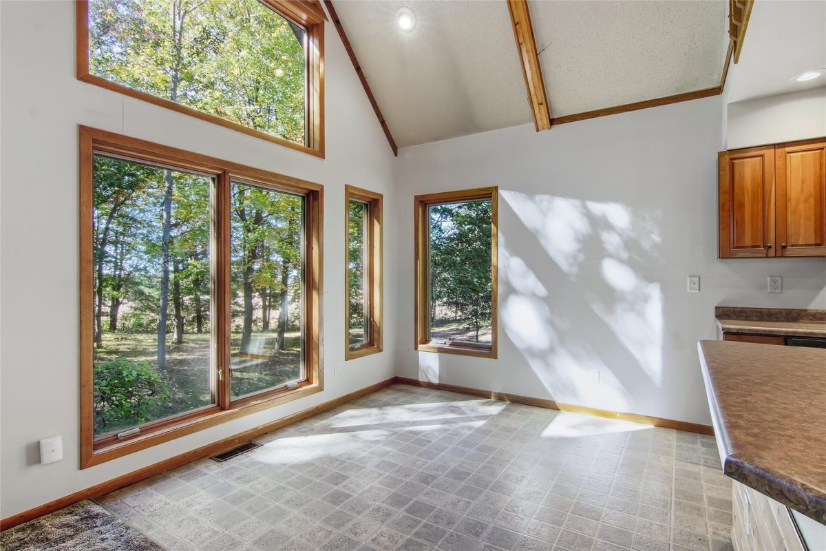 N6587 State Road 40, Elk Mound WI 54739 - Residential house for sale - MLS #1605426 - image9