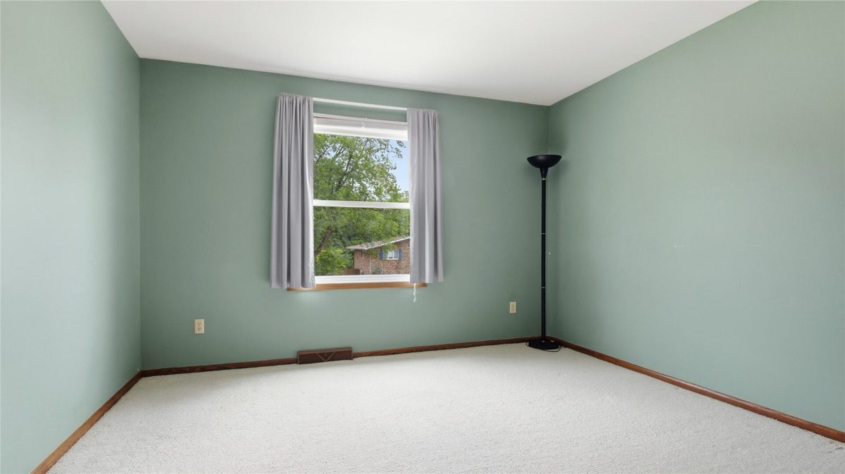 212 Country Club Lane, Altoona WI 54720 - Residential house for sale - MLS #1602805 - image21