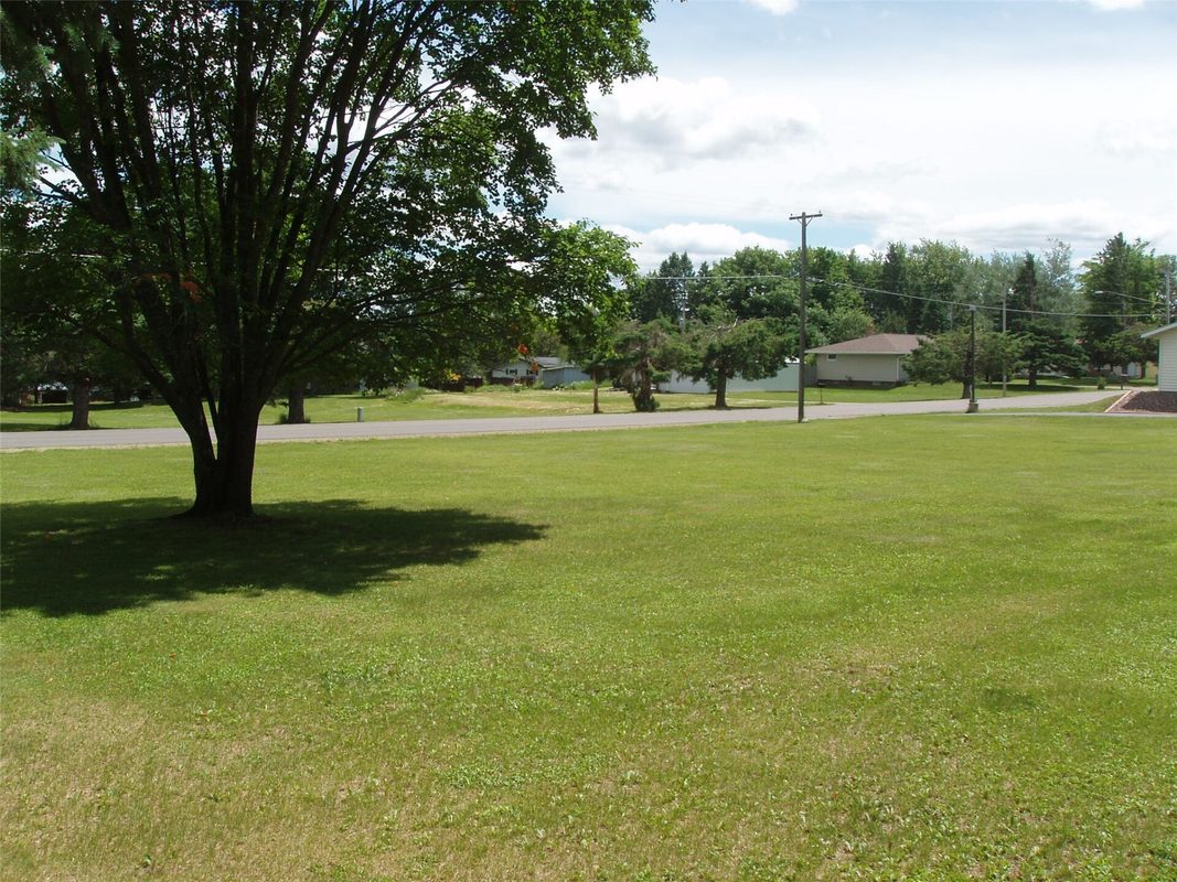 On 1st Avenue, Park Falls WI 54552 - Land house for sale - MLS #1602454 - image5