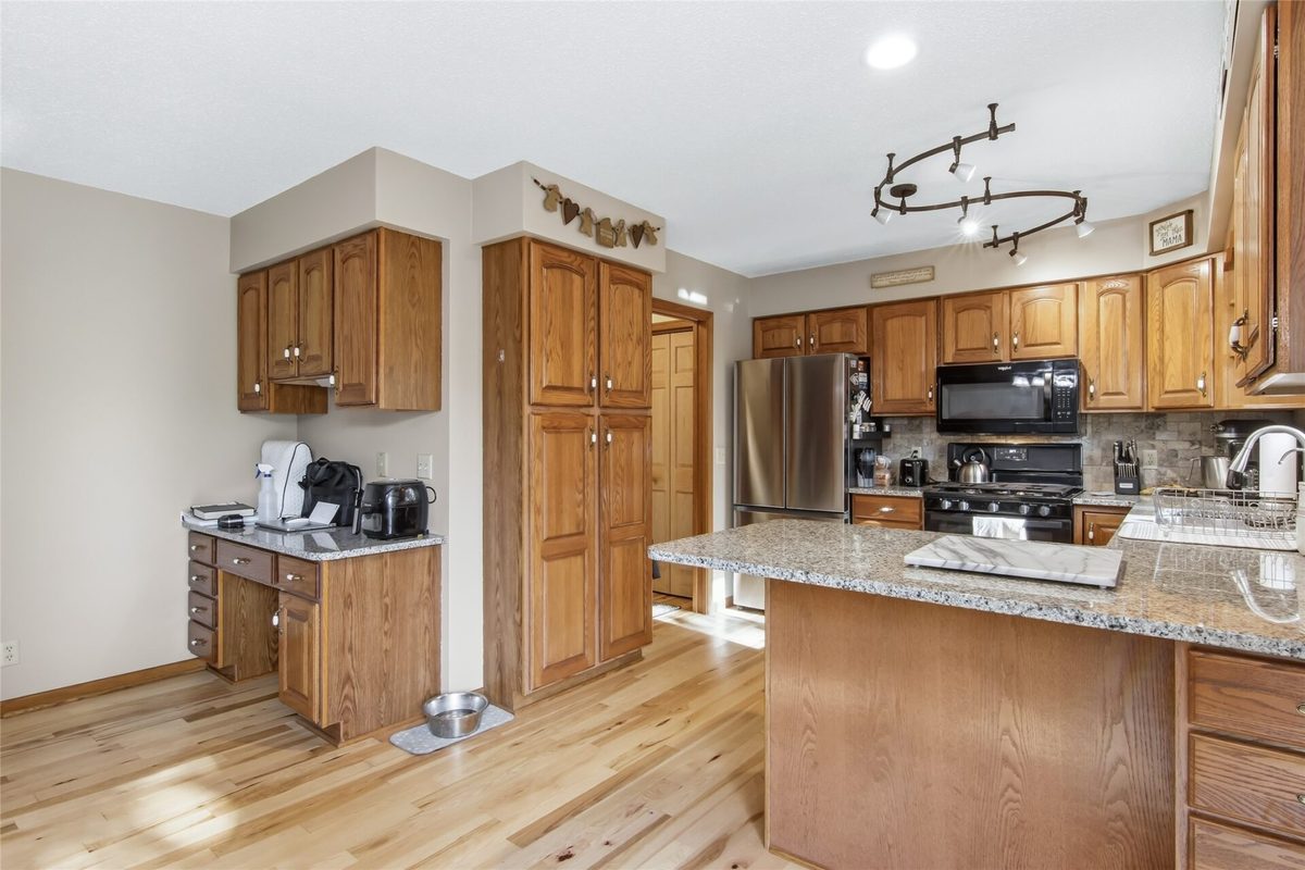 E9412 690th Avenue, Elk Mound WI 54739 - Residential house for sale - MLS #1605940 - image8