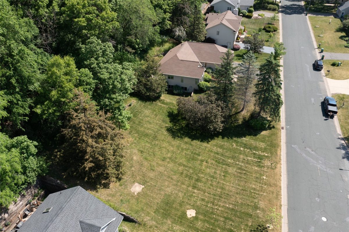 1825 Golf View Drive, River Falls WI 54022 - Residential house for sale - MLS #1601755 - image29
