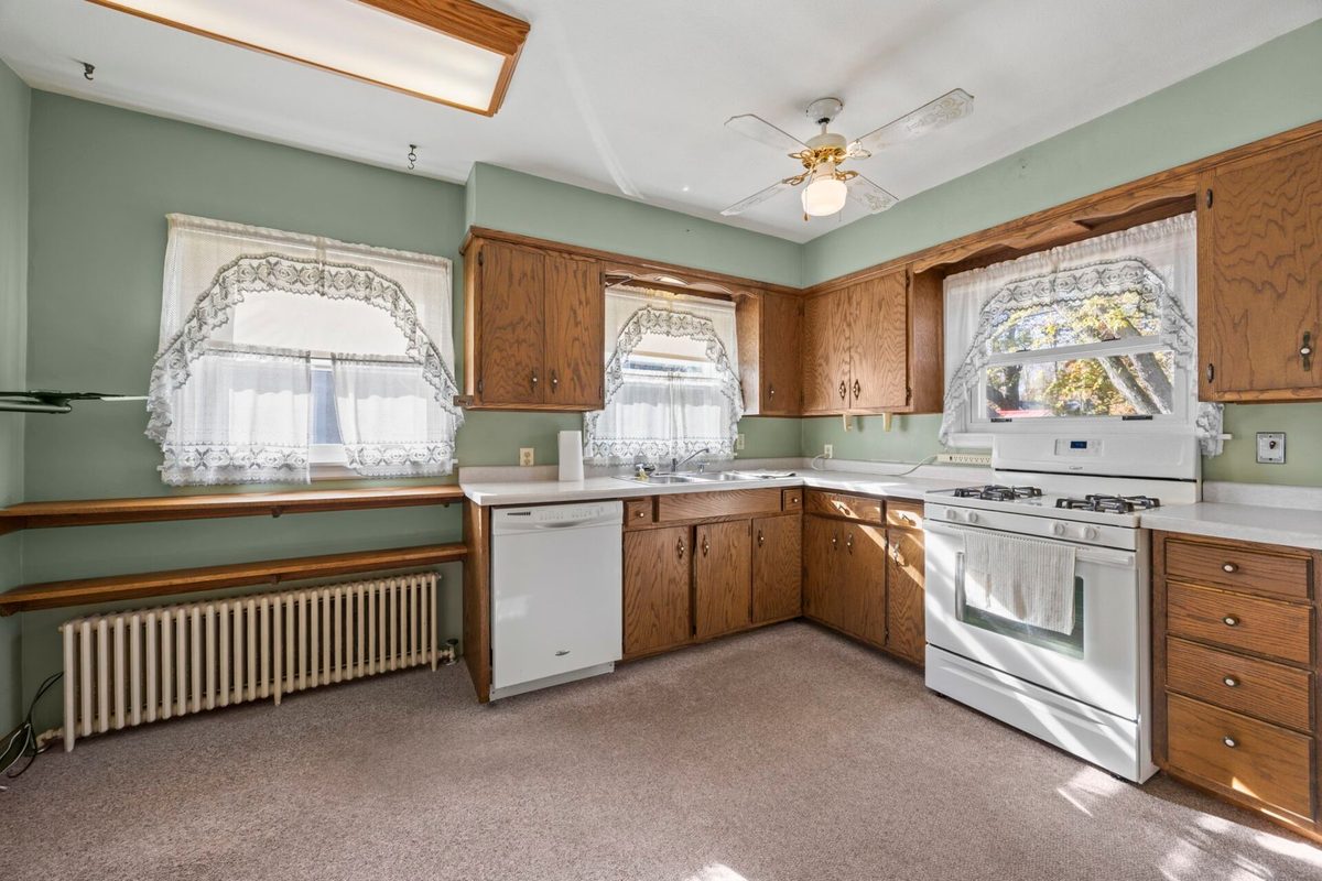 1695 2nd Avenue, Cumberland WI 54829 - Residential house for sale - MLS #1606160 - image9