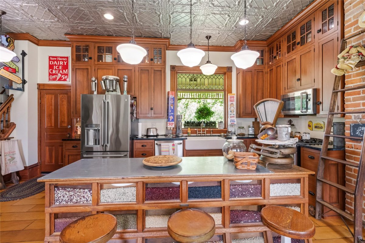 22961 Church Street, Ettrick, WI