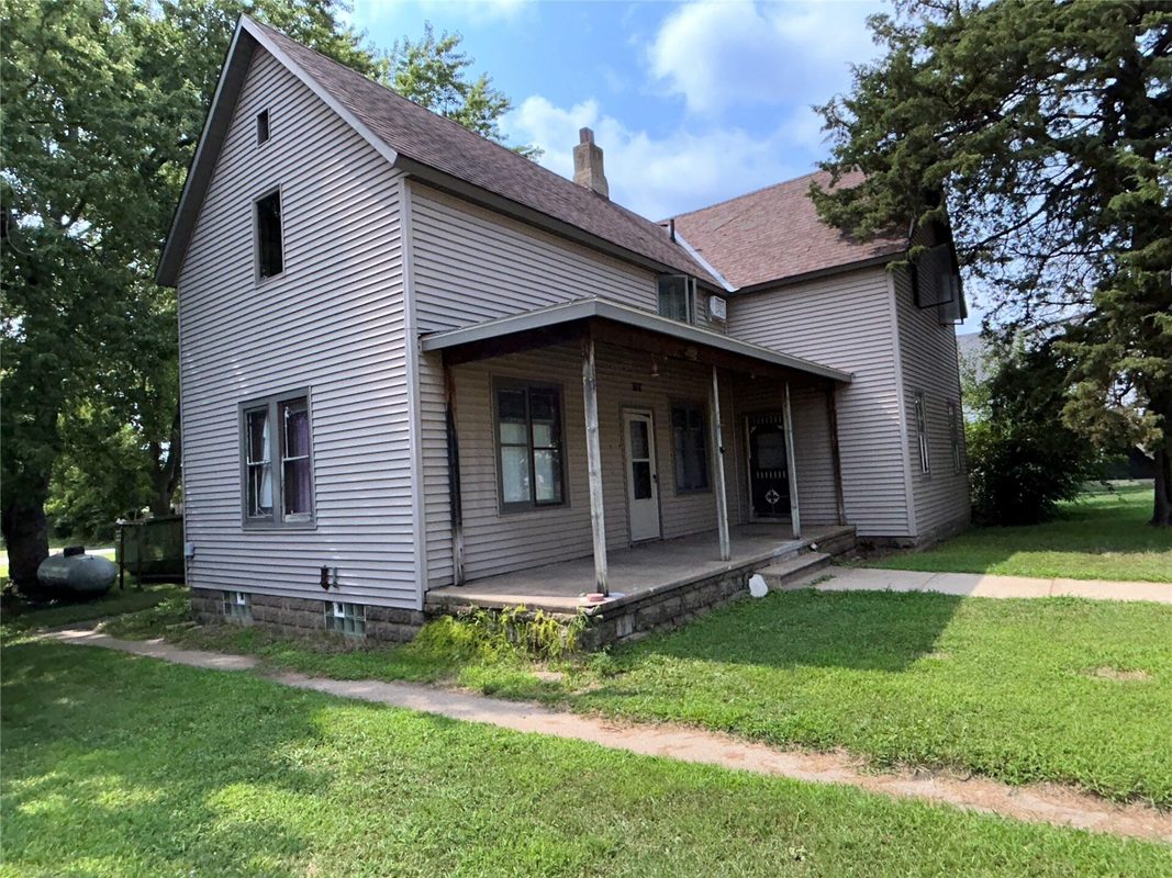 107 N Main Street, Cochrane WI 54622 - Residential house for sale - MLS #1604316 - image3
