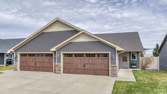 5643 Green Park Drive, Eau Claire WI 54703 - Residential house for sale - MLS #1598287 - image1