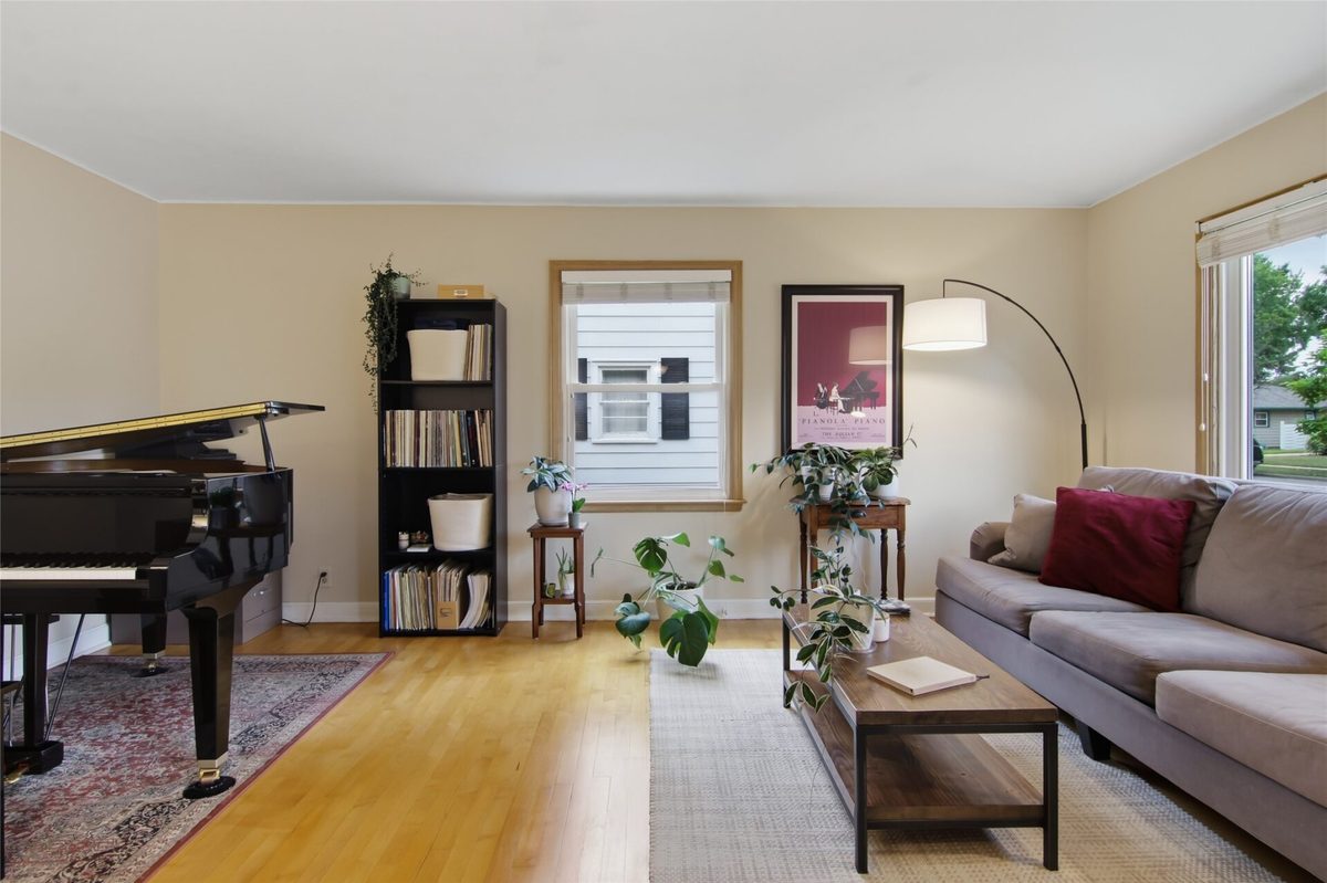 230 Grant Avenue, Eau Claire WI 54701 - Residential house for sale - MLS #1604055 - image5