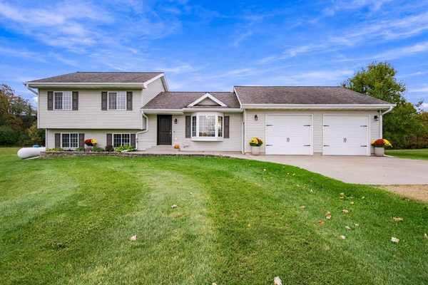 E6632 833rd Avenue Colfax WI 54730