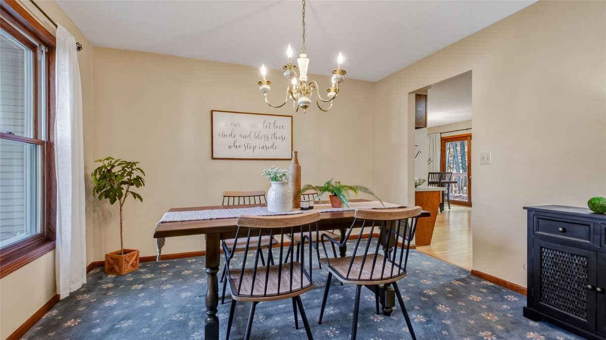 3657 Oak Hill Place, Eau Claire WI 54703 - Residential house for sale - MLS #1605990 - image8