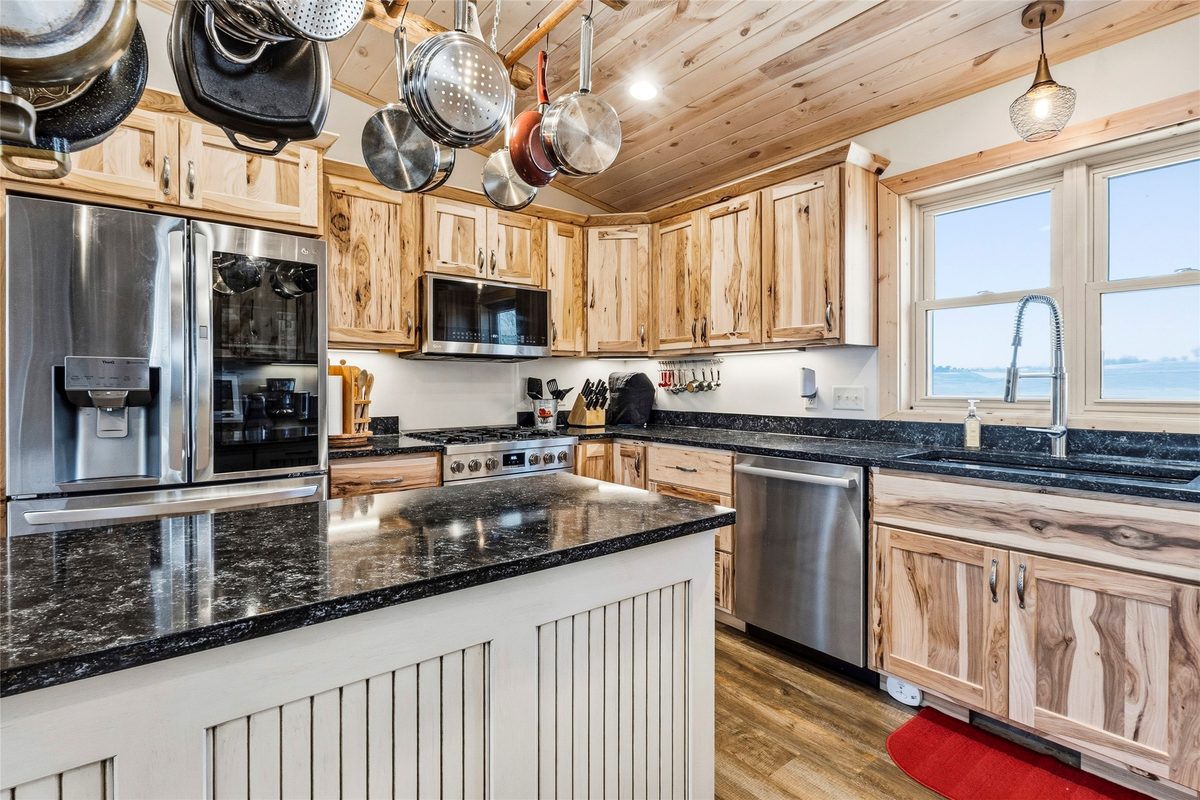 W15082 Old 14 Road, Weyerhaeuser, WI