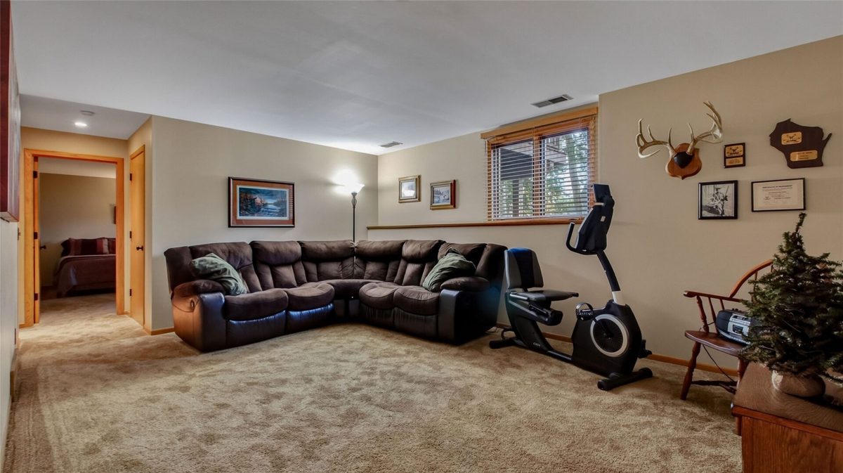 1107 Knollwood Trail, Altoona WI 54720 - Residential house for sale - MLS #1604848 - image15