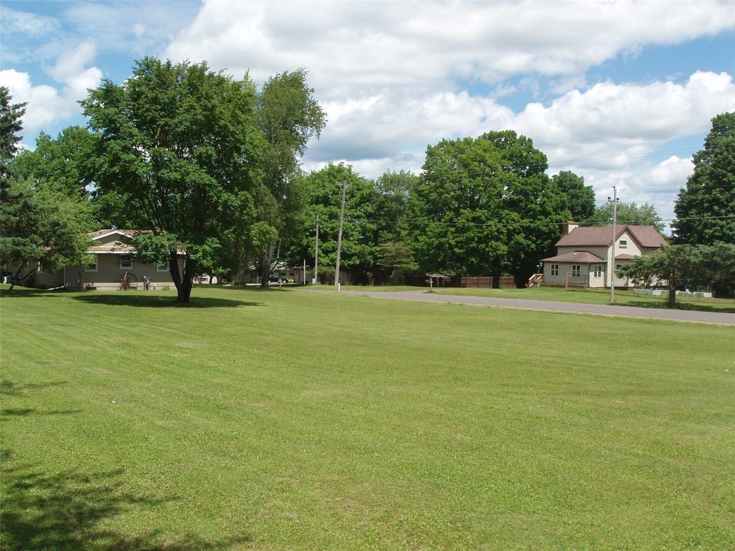 On 1st Avenue, Park Falls WI 54552 - Land house for sale - MLS #1602454 - image9