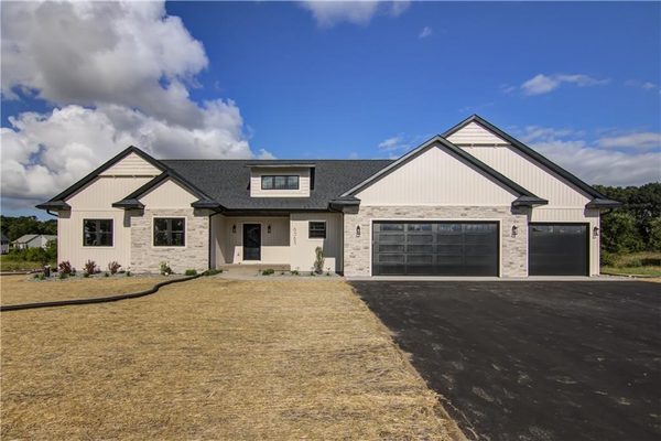 S9024 Chestnut Road, Eau Claire, WI
