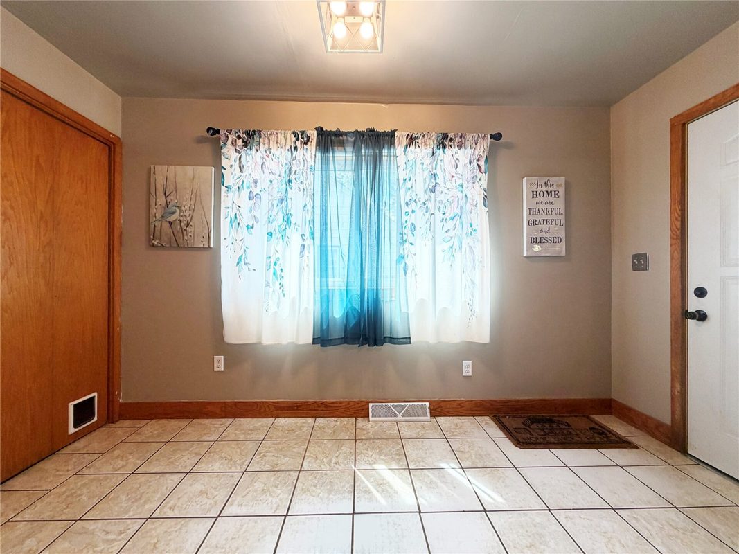 611 Eau Claire Street, Rice Lake WI 54868 - Residential house for sale - MLS #1602734 - image6