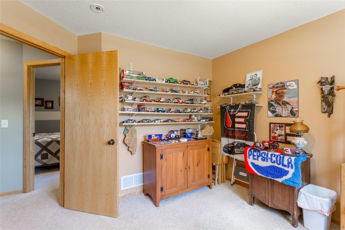 956 Sunflower Way, Amery, WI