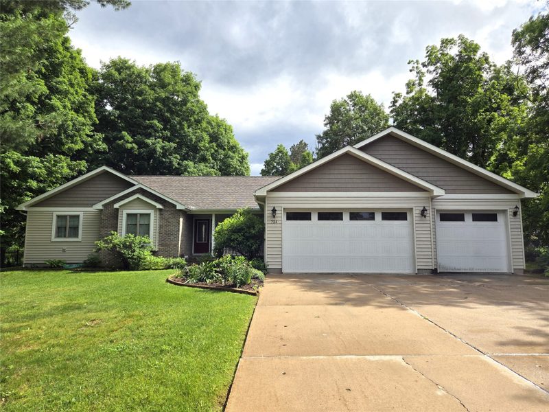 724 Pine Place