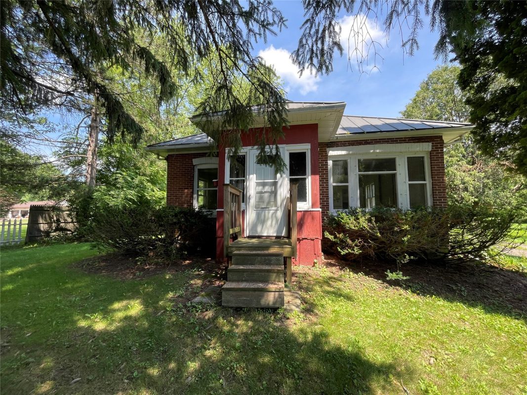 805 Clover Street, Withee WI 54498 - Farm house for sale - MLS #1603108 - image2