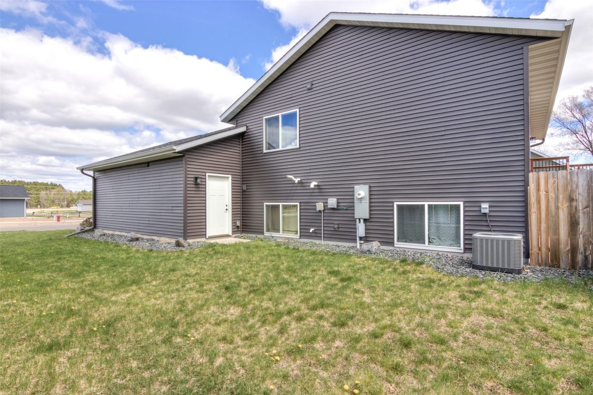 896 Glacier Drive, Altoona WI 54720 - Residential house for sale - MLS #1601095 - image43