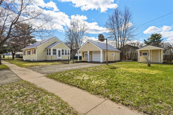 1104 Garfield Avenue Altoona WI 54720