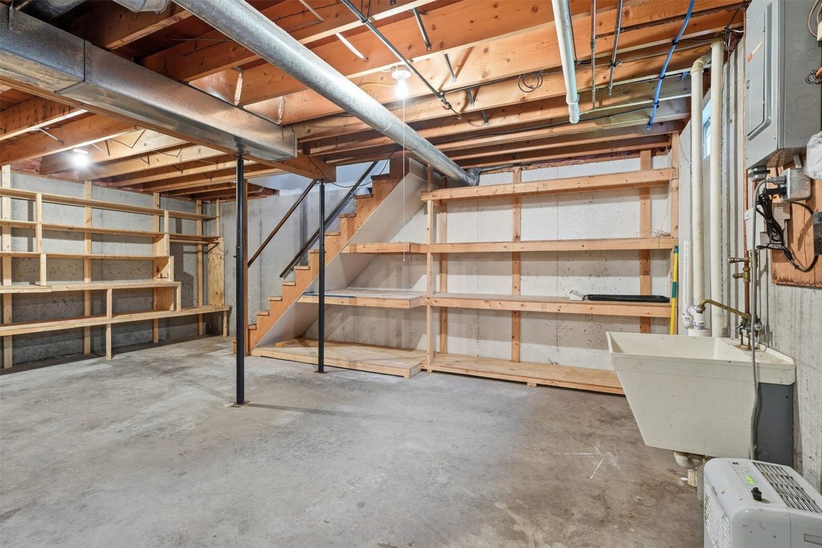 280 N 3rd Avenue, Gilman, WI
